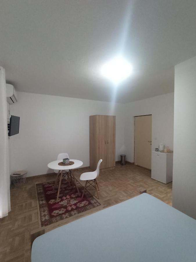 Lastva Holliday Rooms Budva Exterior foto